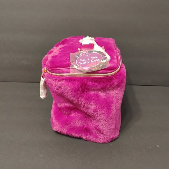 ION Faux Fur Train Case – Dark Magenta – New with Tags - Picture 6 of 14